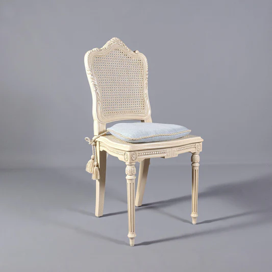 LUXURY BEDROOM FURNITURE